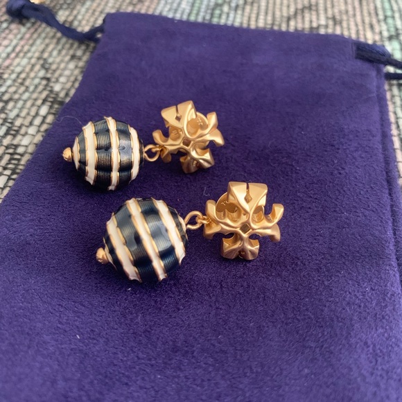 NWOT Tory Burch Roxanne Small Drop Earring - Picture 4 of 5